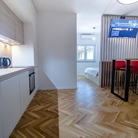Tkalcha Studio Deluxe Apartment Zagreb Luaran gambar