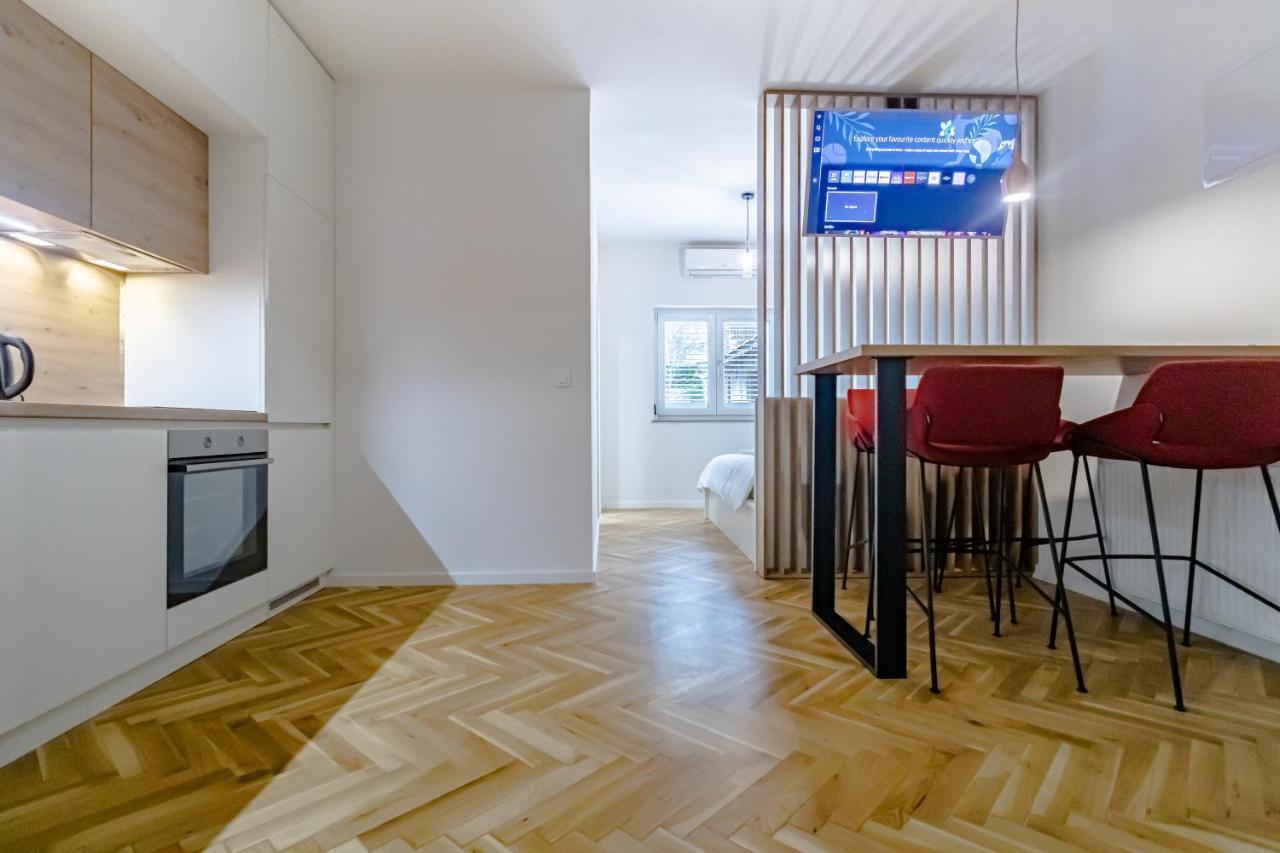 Tkalcha Studio Deluxe Apartment Zagreb Luaran gambar